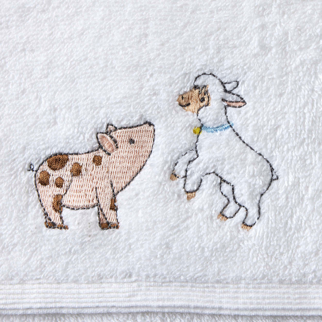 Jiggle & Giggle Farm Fun Bath Towel & Face Washer
