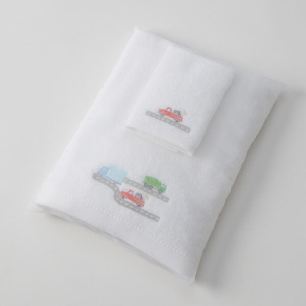 Jiggle & Giggle Trucking Along Bath Towel & Face Washer