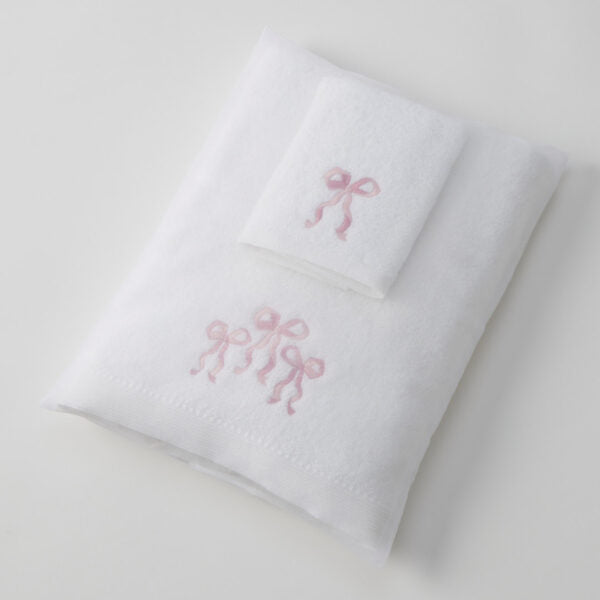 Jiggle & Giggle Bows Love Bath Towel & Face Washer