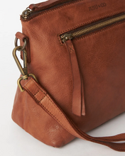 Load image into Gallery viewer, Large Essential Pouch- Cognac
