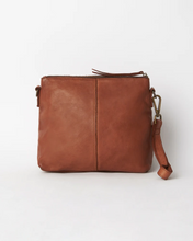 Load image into Gallery viewer, Large Essential Pouch- Cognac
