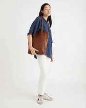 Load image into Gallery viewer, Boston Tote - Cognac
