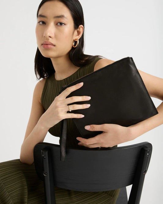 Juju & Co. Large Flat Pouch Black