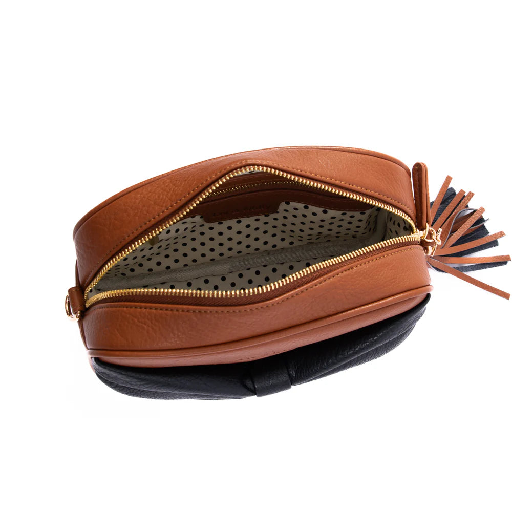 Sally with a Bow | Tan/Black