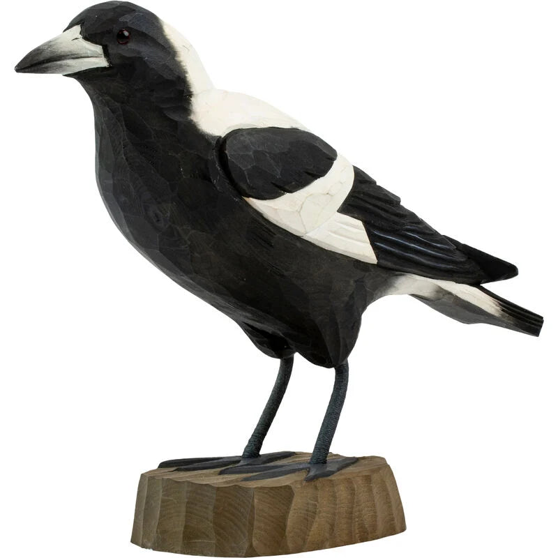 Hand Carved DecoBird Magpie