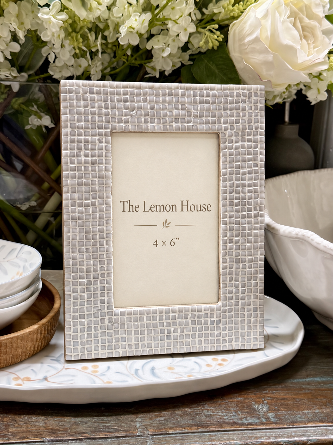 Cambria White Photo Frame 4 x 6 angled view – The Lemon House