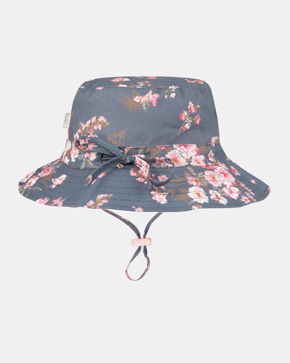 Toshi Sunhat- Felicia Moonlight