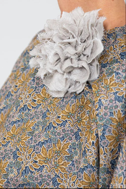 Eva's Sunday Fabric Flower Brooch - Neutral