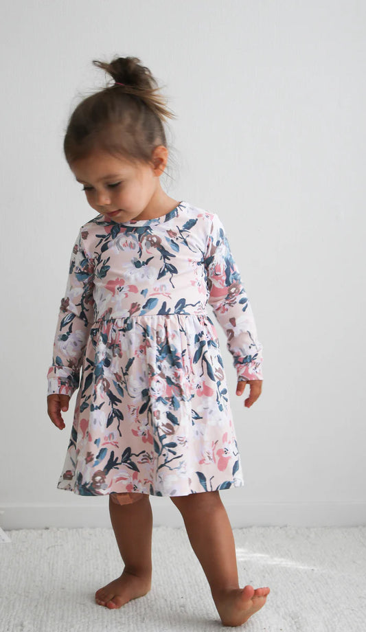 Burrow & Be Fleur Long Sleeve Dress