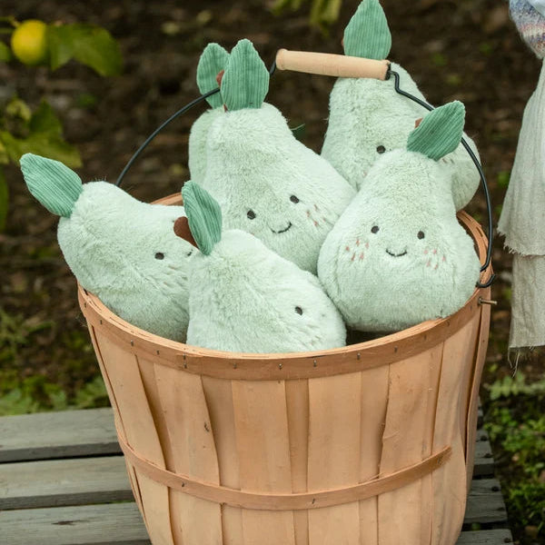 Polly Pear - The Positive Friend