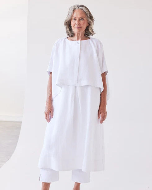 Eva's Sunday Tussie Capelet - White