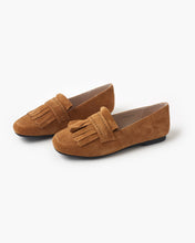 Load image into Gallery viewer, Carolina Leather Loafer - Sand Suede

