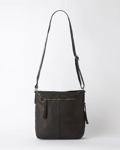 Juju & Co. Classic Slouchy- Black