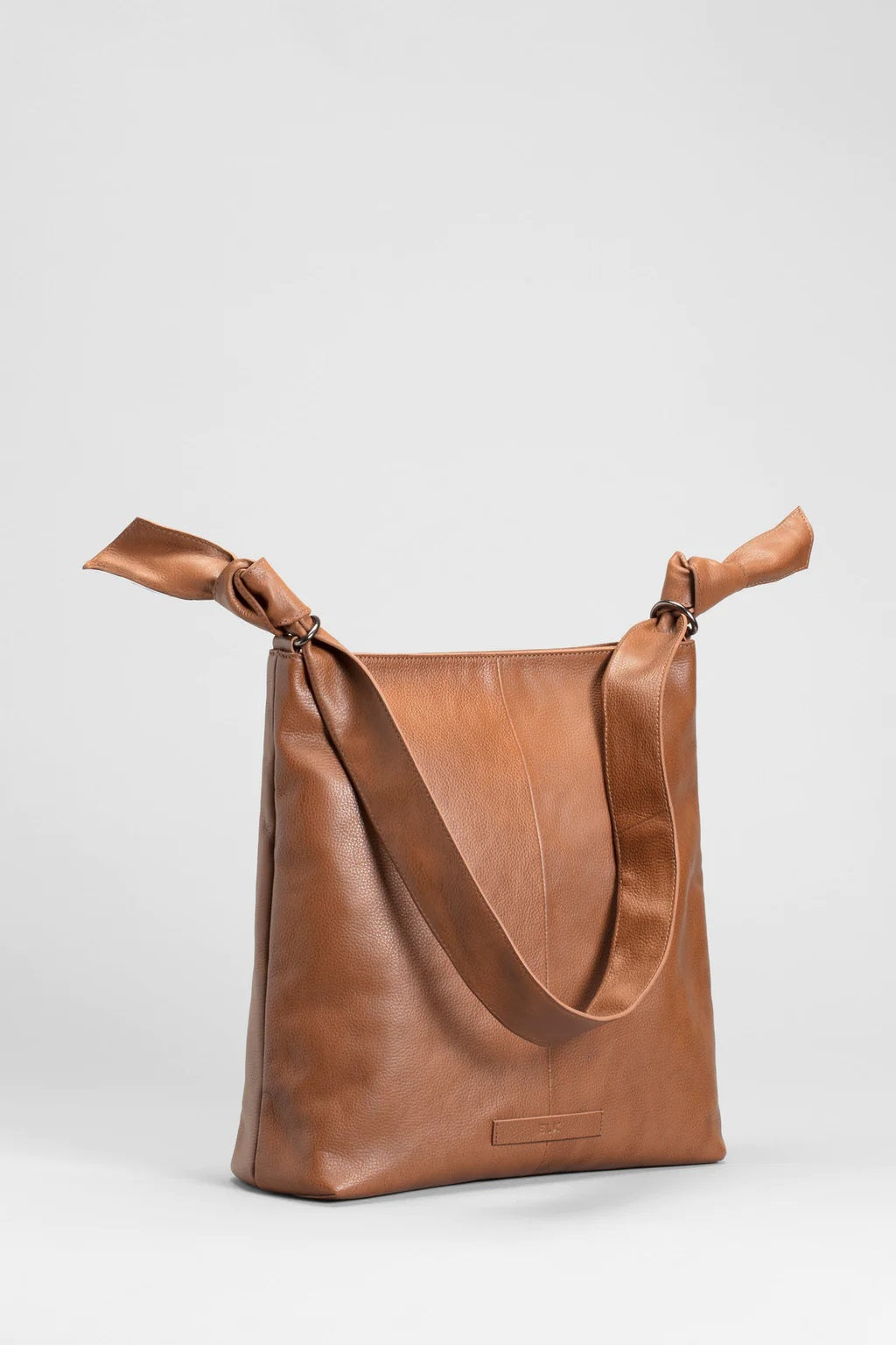 Meka Tote- Tan