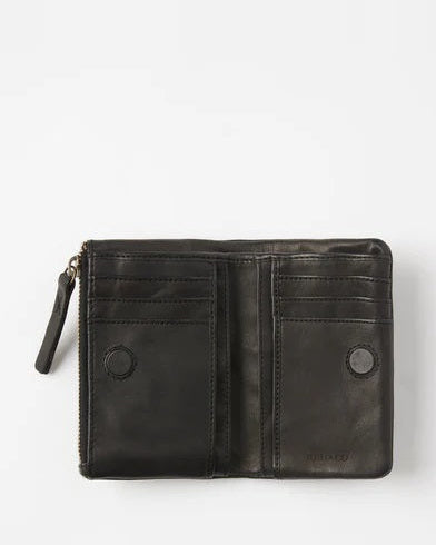 Juju & Co. Small Capri Wallet- Black