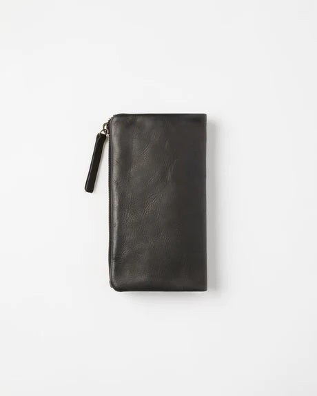 Juju & Co. Large Capri Wallet- Black