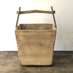 Vintage Chinese Rice Bucket